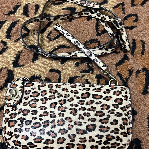 Leopard Print Wristlet - Picture 7 of 7